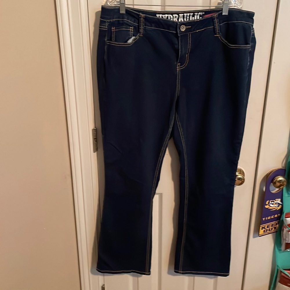 Hydraulic Lola curvy slim boot Jean 20w